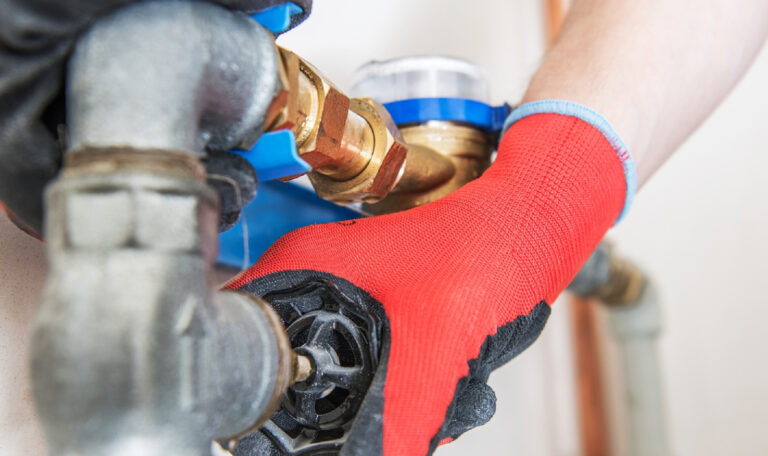 5 Telltale Signs Of Hidden Plumbing Issues In New Homes